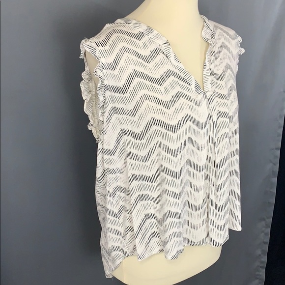 Boho sleeveless top - Picture 2 of 6